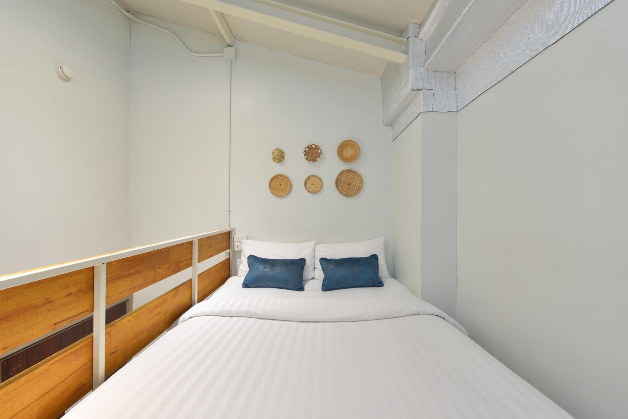 Bedever Boutique Bangkok Hotel - Bts Phra Khanong Kültér fotó